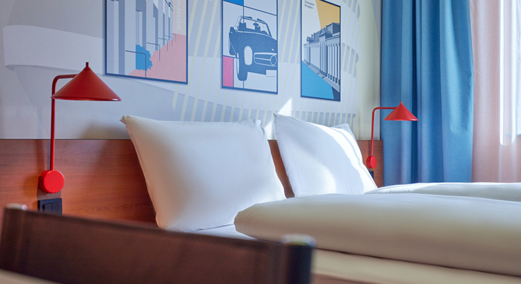 McDreams Stuttgart Zimmer Bett