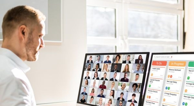 Webinar Seminar Online Studium 169 Foto iStock AndreyPopov