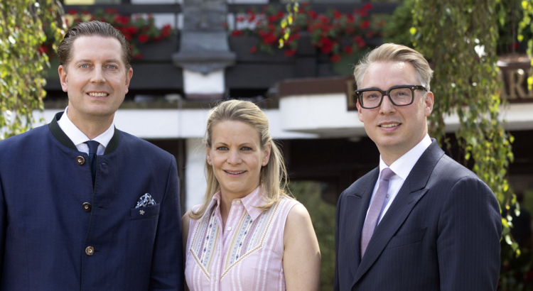 Hotel Bareiss Hannes und Britta Bareiss, Clemens Degenhadt Hoteldirektor Foto Hotel Bareiss