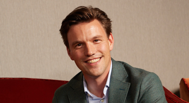 Weissenhaus Tobias Becher Hotel Manager Foto Jörg Rothhaar