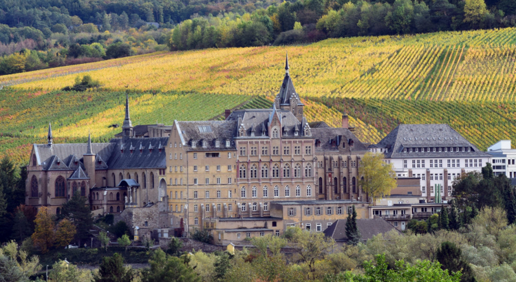 Calvarienberg Bad Neuenahr-Ahrweiler Foto iStock Markus Volk